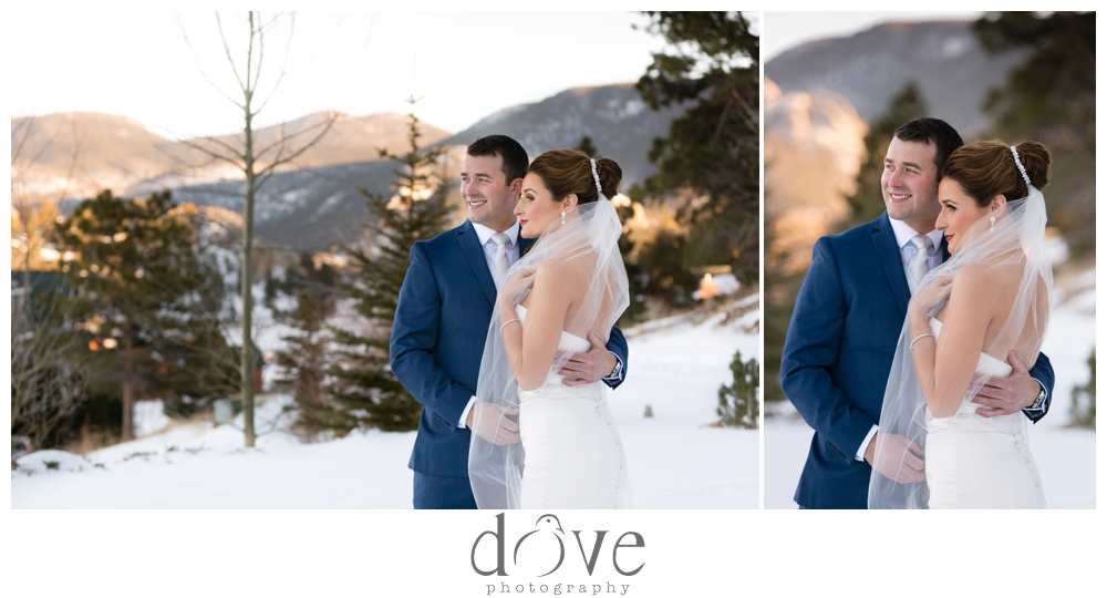ColoradoPhotographer_EstesPark__wedding_RockyMountainBride_0007.jpg